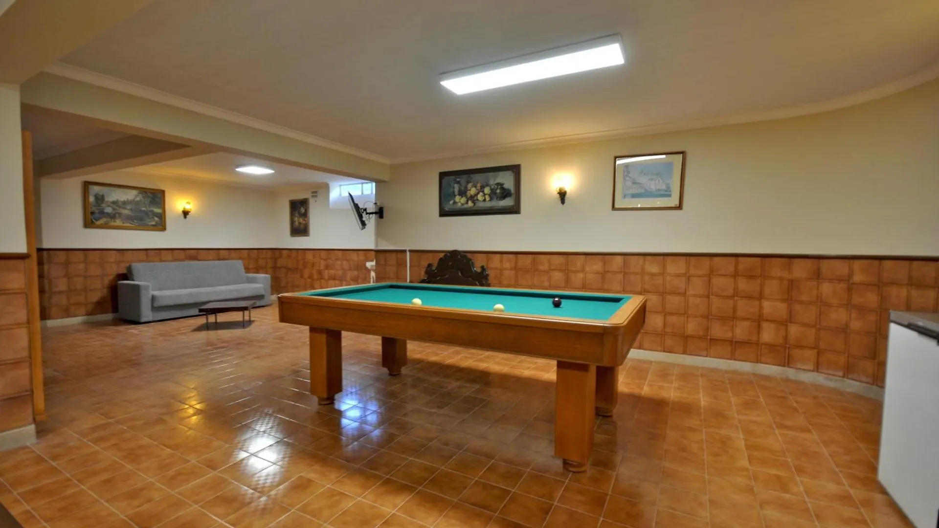 Private Pool Villa Walking Distance To The Centre Loule Portugal