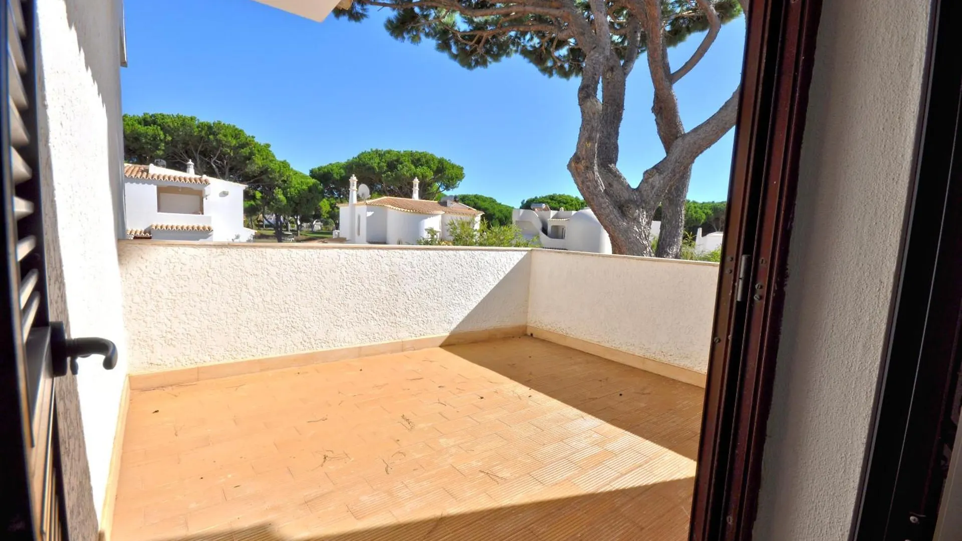Private Pool Villa Walking Distance To The Centre Loule Portugal